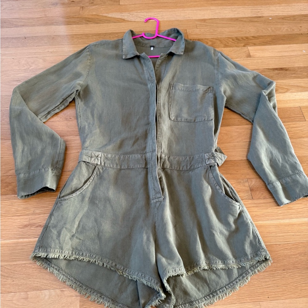 YOUNG FABULOUS & BROKE RIVER ROW EDGE ROMPER IN CADET PIGMENT WASH SIZE SMALL - Picture 16 of 16